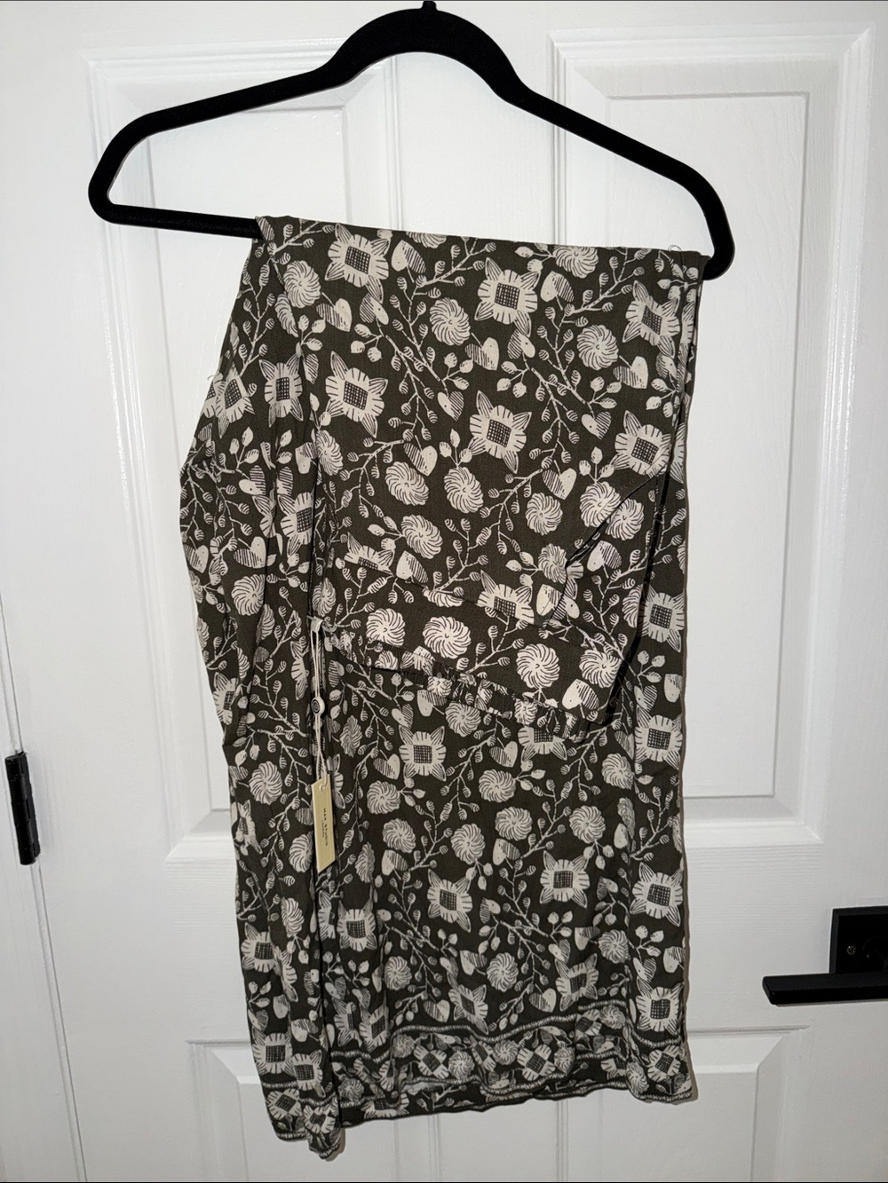 Max Studio Olive and Cream Floral Wide Leg Flowy Pants